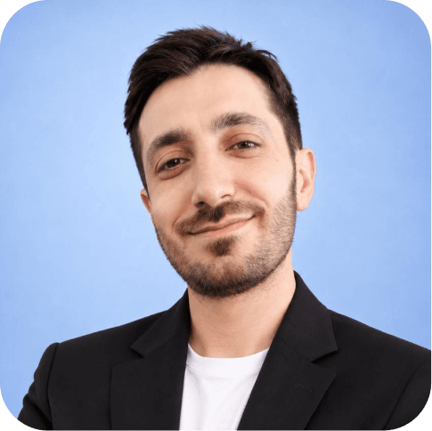 Hüseyin Ayyıldız, Finance Manager